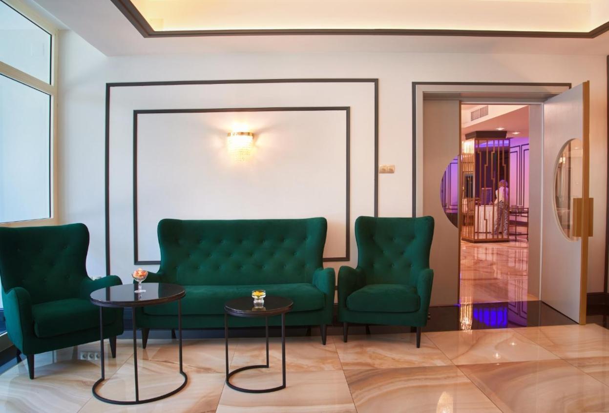 Hotel Univers Kolozsvár Kültér fotó
