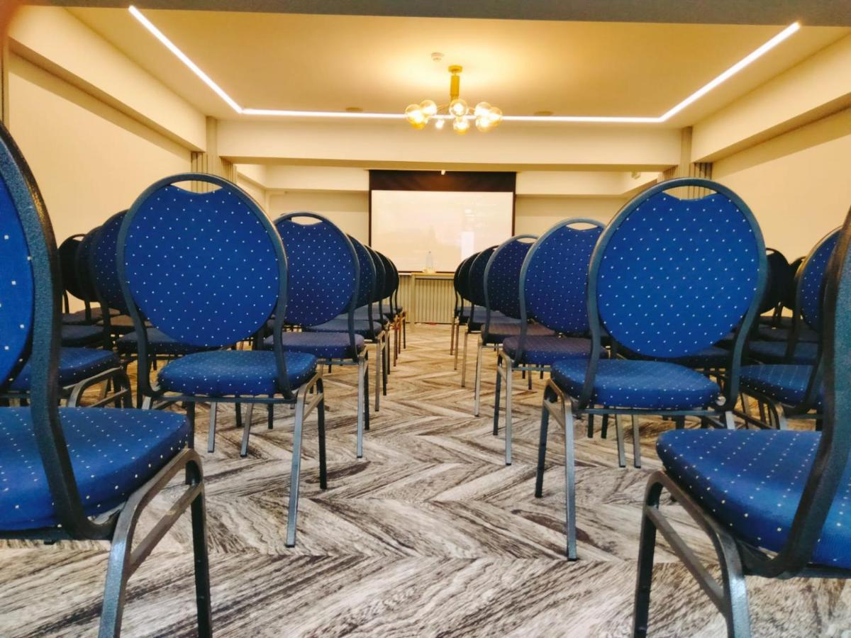 Hotel Univers Kolozsvár Kültér fotó